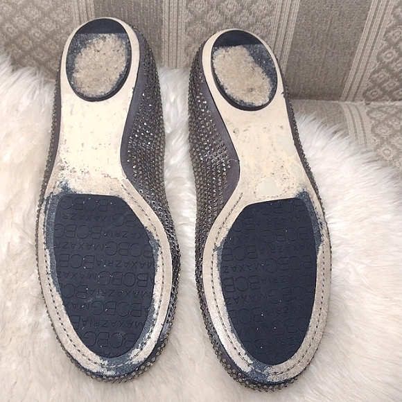 BCBG MaxAzria Gray Sparkling Flats - Picture 5 of 14